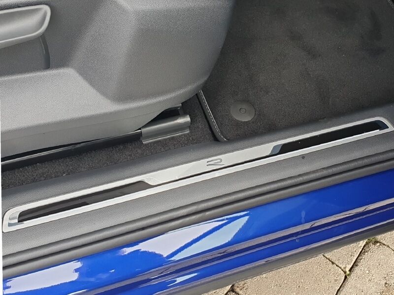 More views of Volkswagen Tiguan