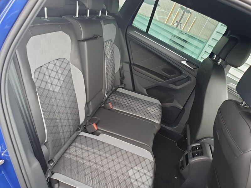 More views of Volkswagen Tiguan