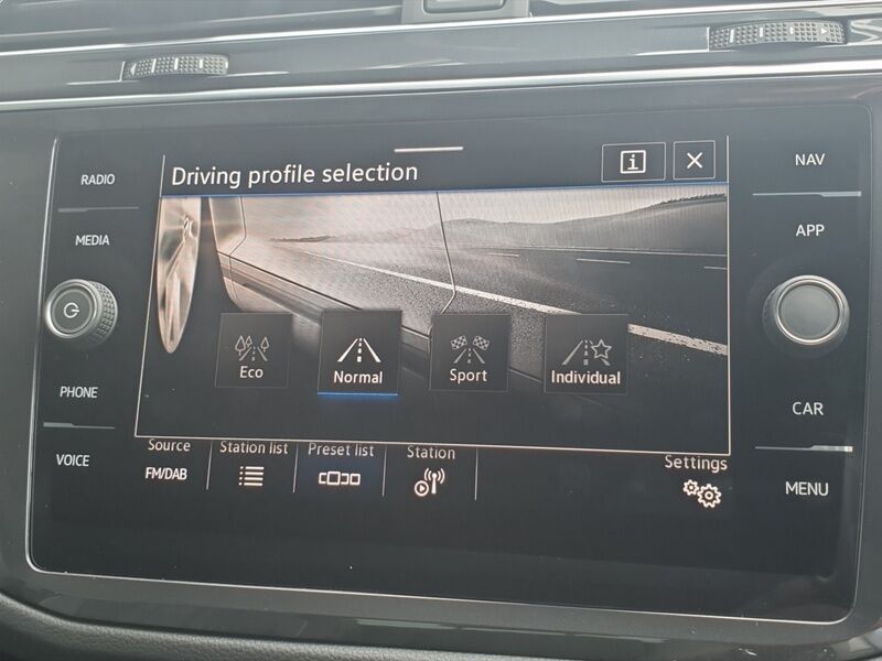 More views of Volkswagen Tiguan