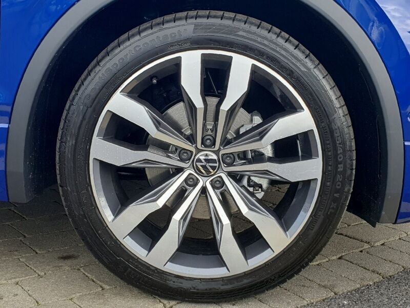 More views of Volkswagen Tiguan