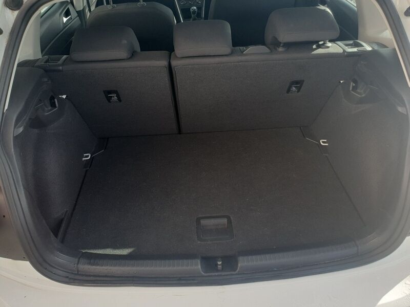 More views of Volkswagen Polo