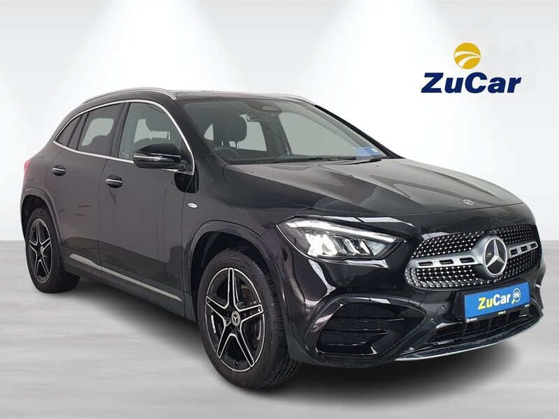 More views of Mercedes-Benz GLA