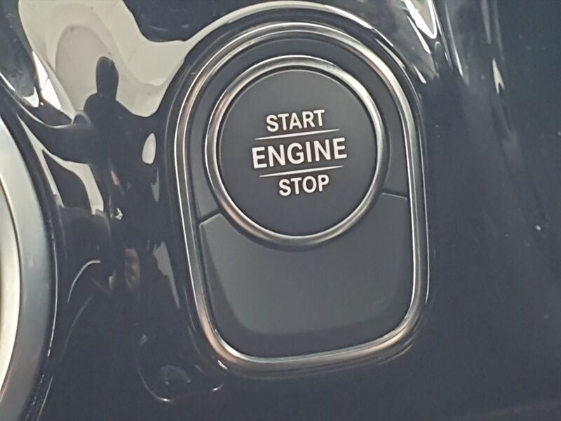 More views of Mercedes-Benz GLA