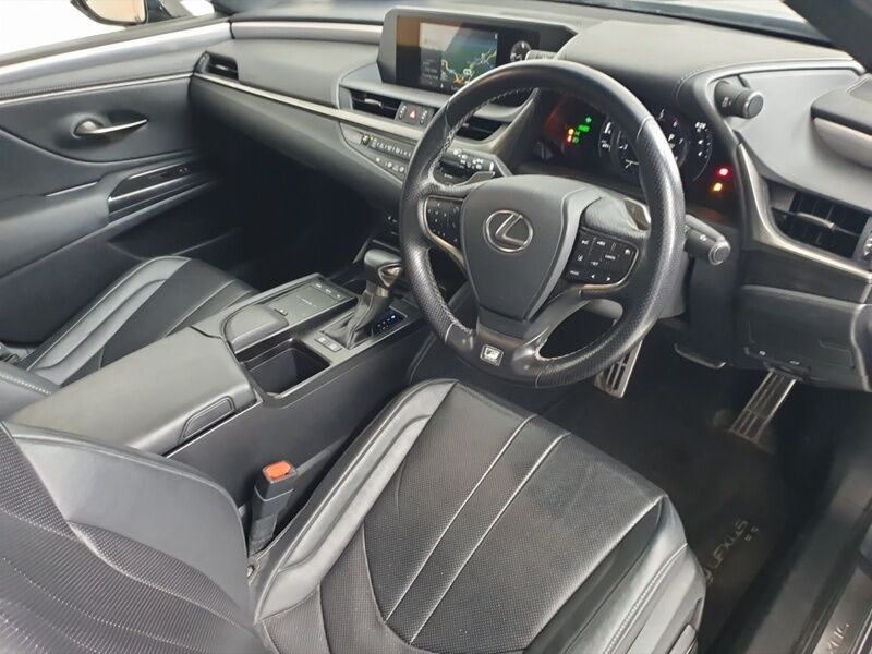 More views of Lexus ES