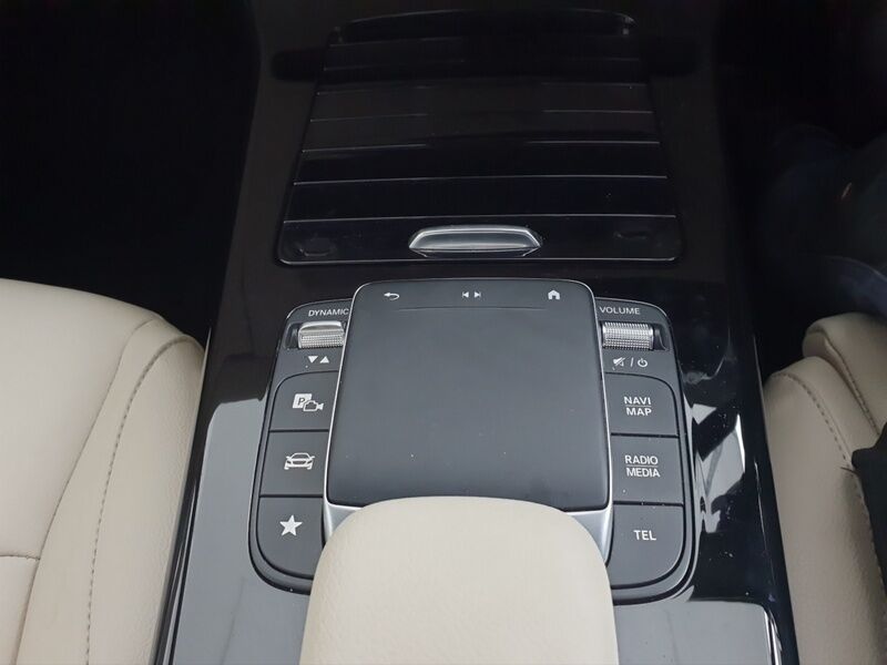 More views of Mercedes-Benz CLA