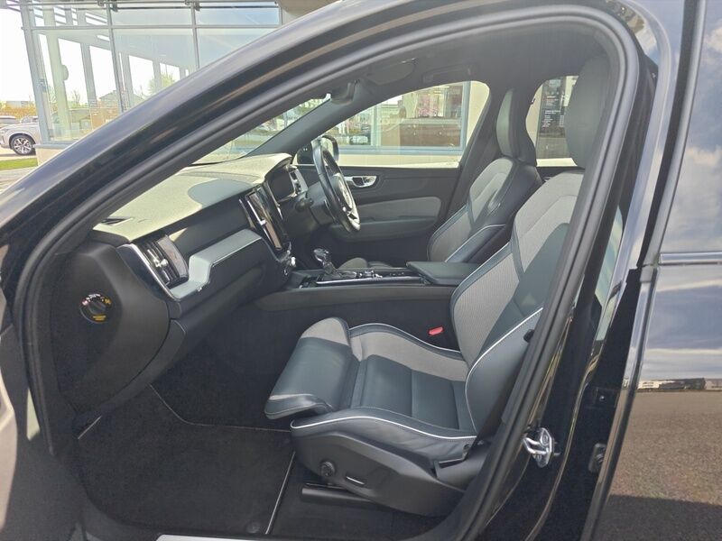 More views of Volvo XC60