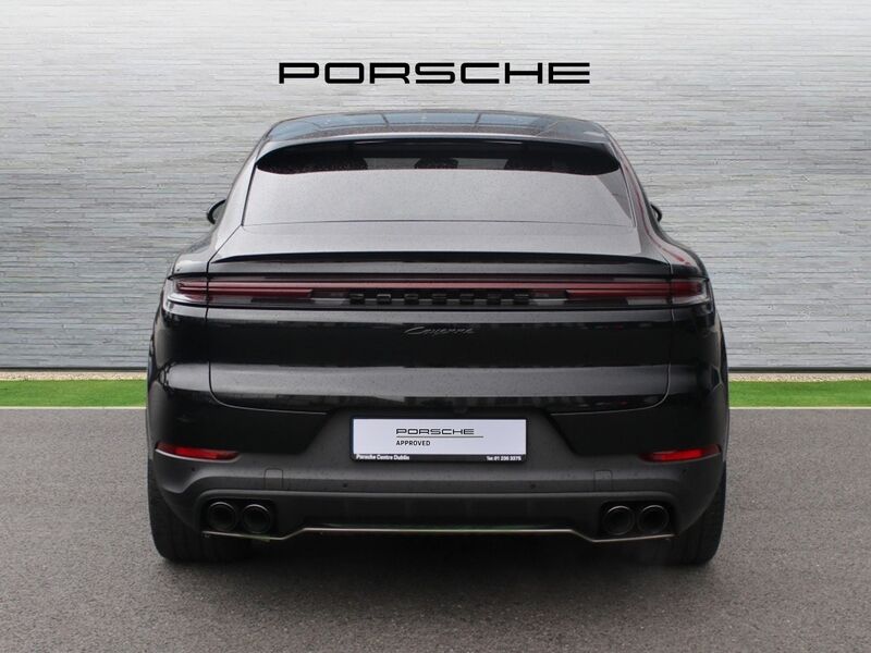 More views of Porsche Cayenne
