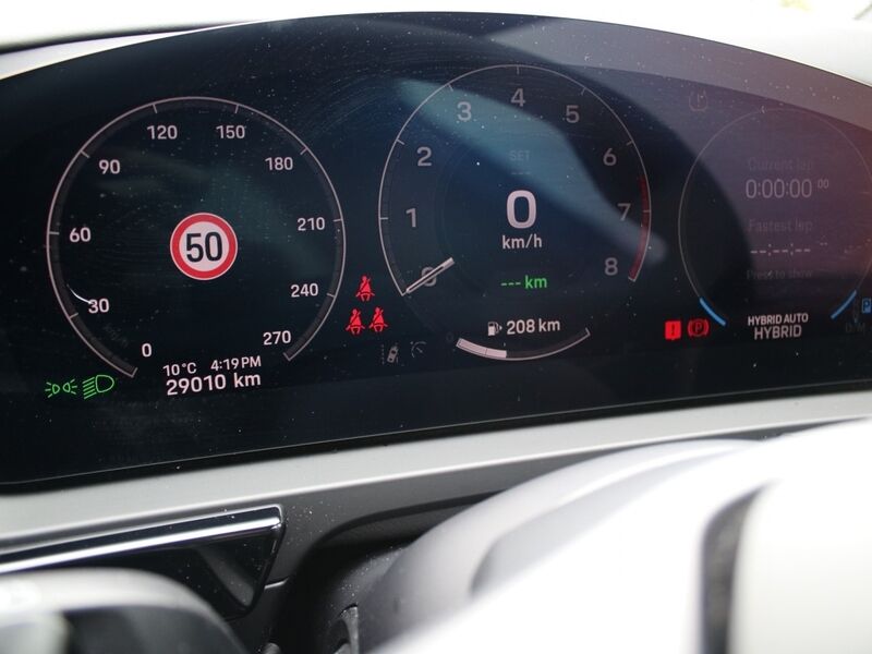 More views of Porsche Cayenne