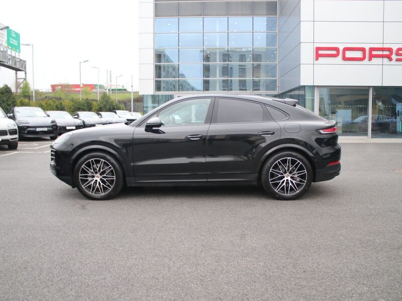 More views of Porsche Cayenne