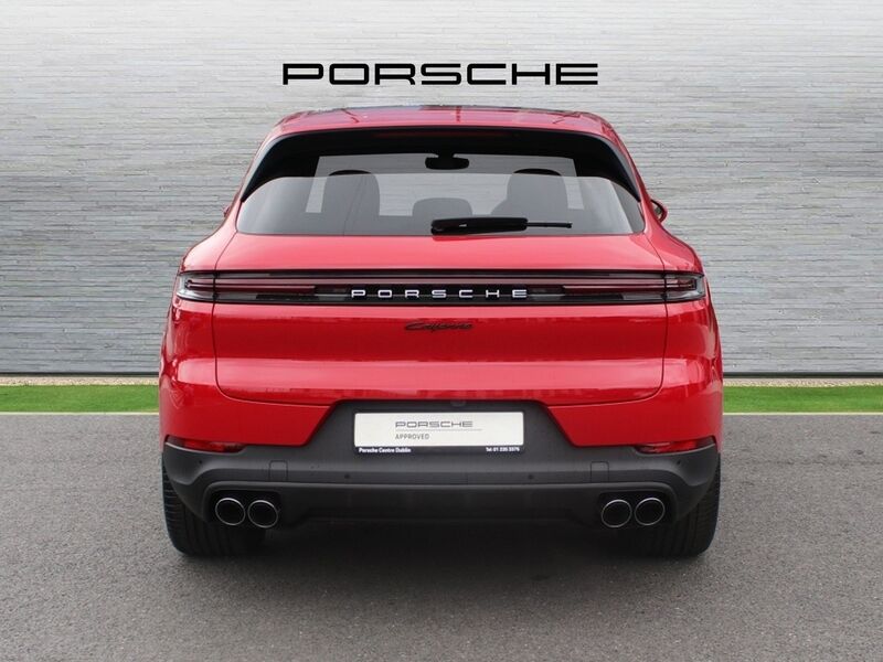 More views of Porsche Cayenne