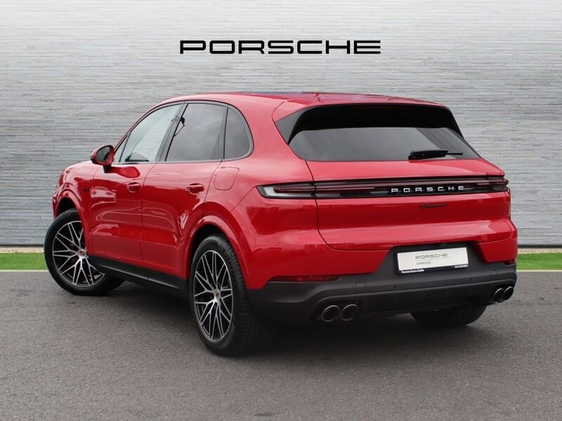 More views of Porsche Cayenne