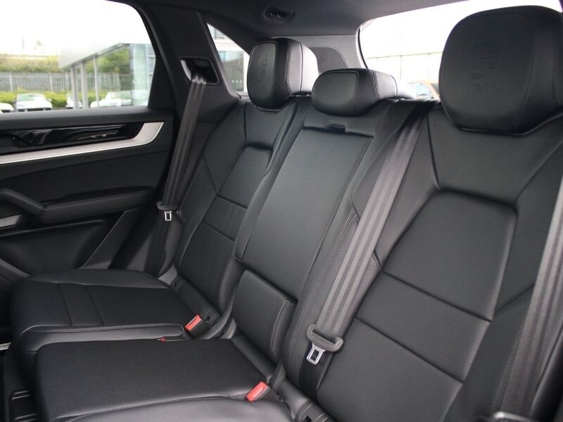 More views of Porsche Cayenne