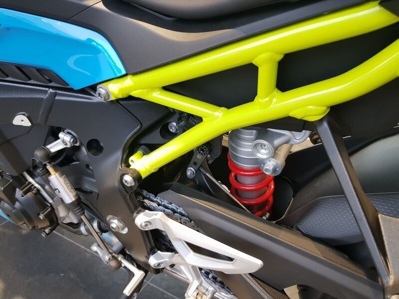 More views of BMW S 1000