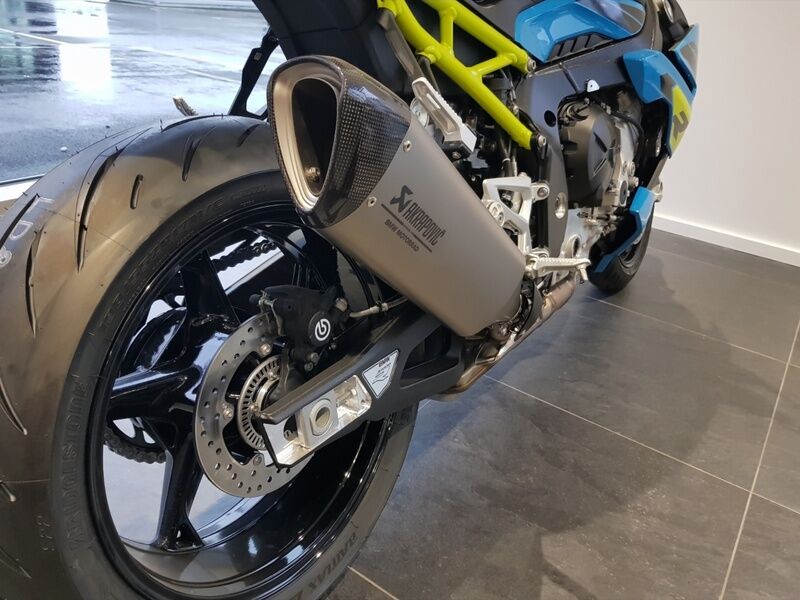 More views of BMW S 1000