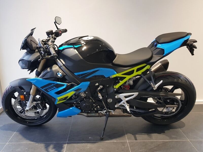 More views of BMW S 1000