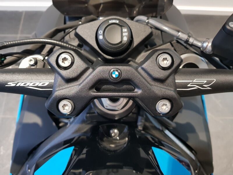 More views of BMW S 1000