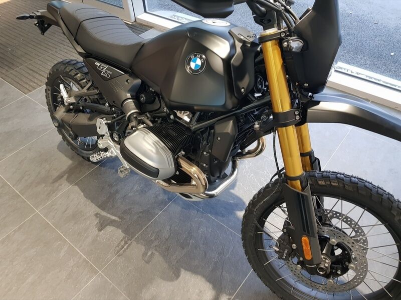 More views of BMW R 1200