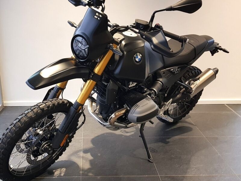 More views of BMW R 1200