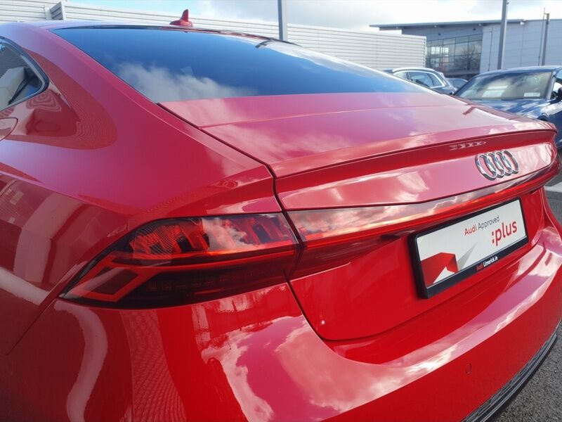 More views of Audi A7