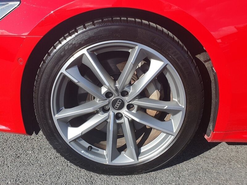 More views of Audi A7