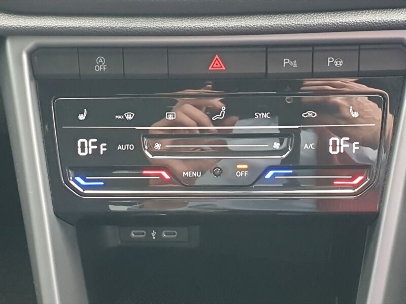 More views of Volkswagen T-Roc