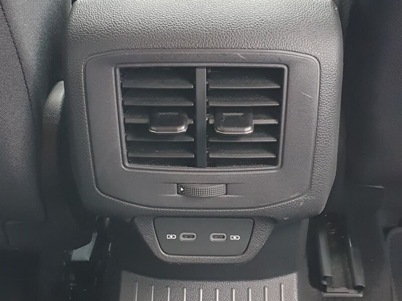 More views of Volkswagen T-Roc