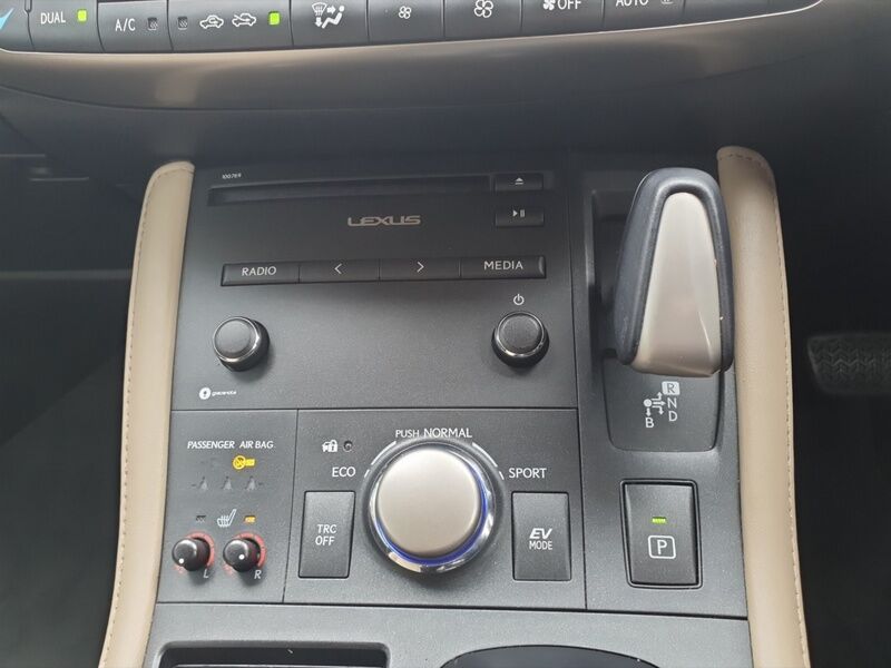 More views of Lexus CT