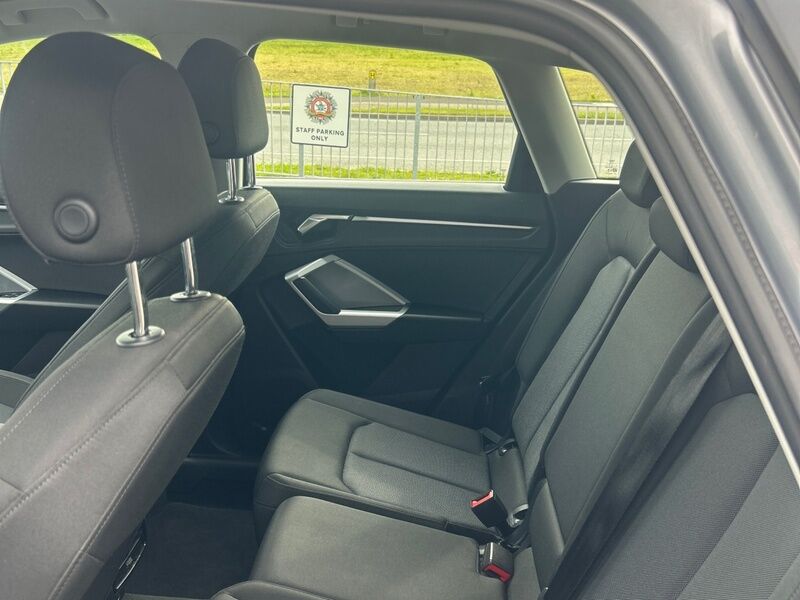 More views of Audi Q3
