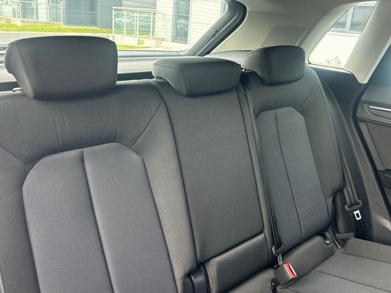 More views of Audi Q3