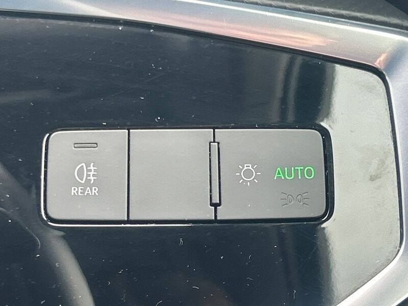More views of Audi Q3
