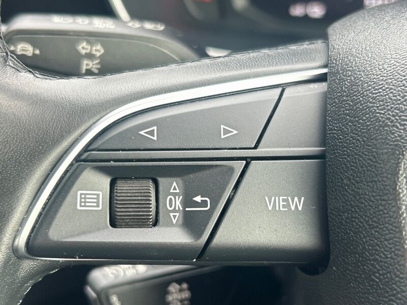 More views of Audi Q3