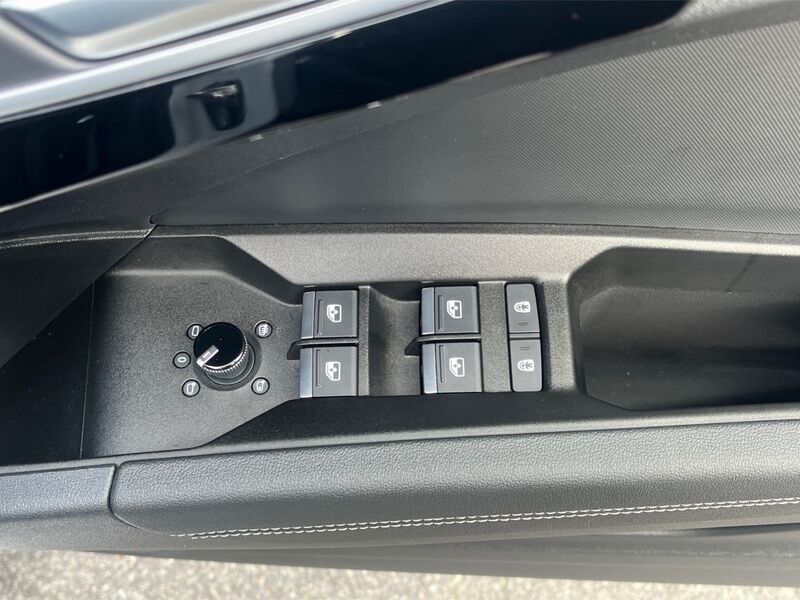 More views of Audi Q4 e-tron