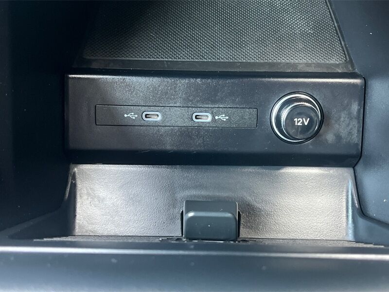 More views of Audi Q4 e-tron