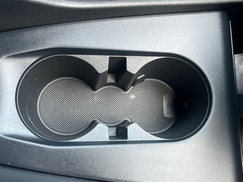 More views of Audi Q4 e-tron