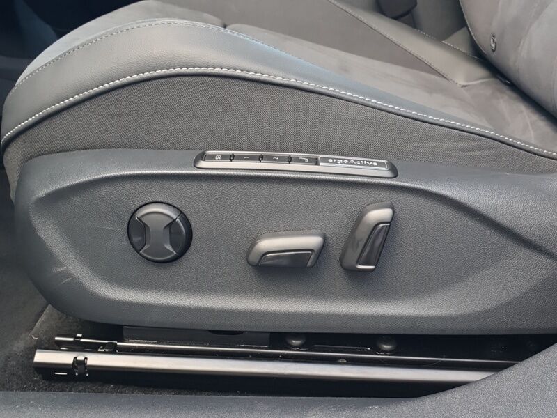 More views of Volkswagen ID.7