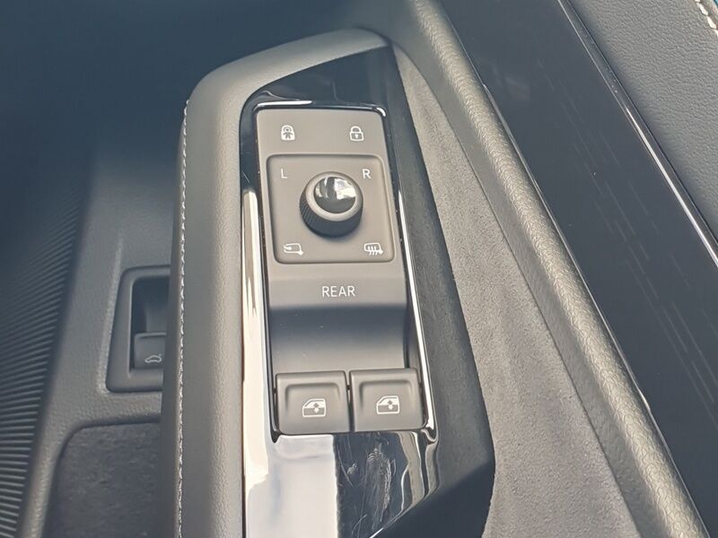 More views of Volkswagen ID.7