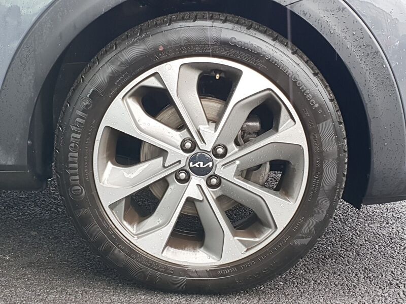More views of Kia Stonic