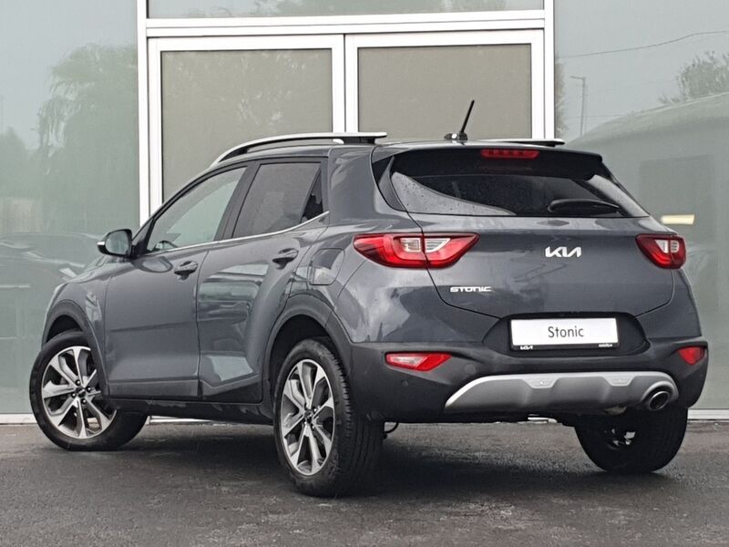 More views of Kia Stonic