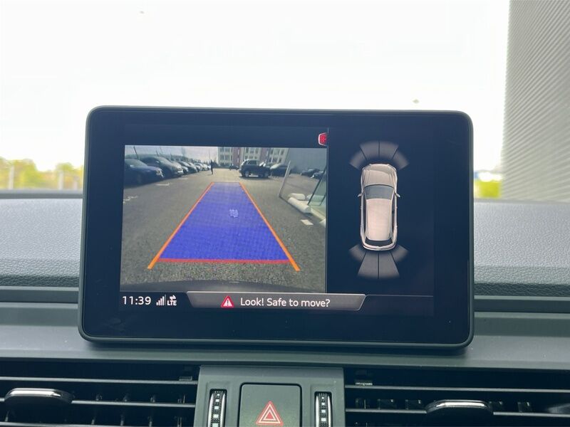 More views of Audi Q5