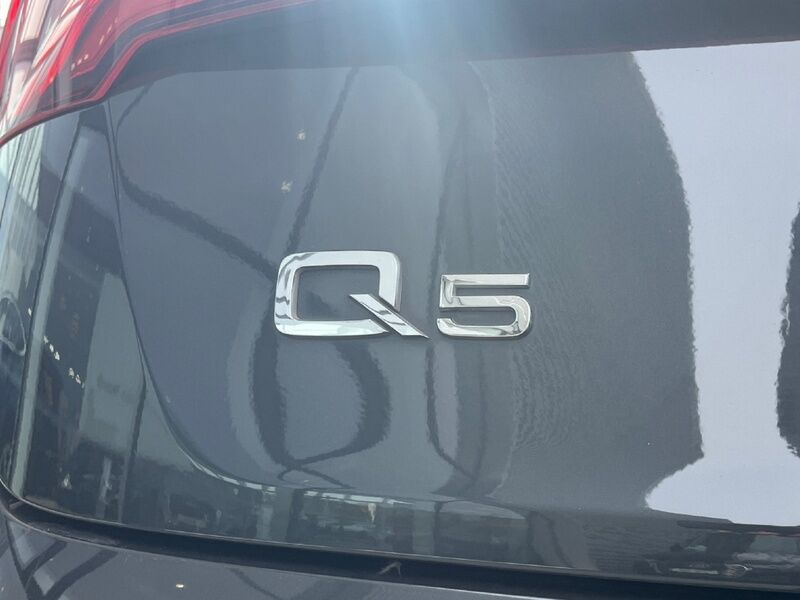 More views of Audi Q5