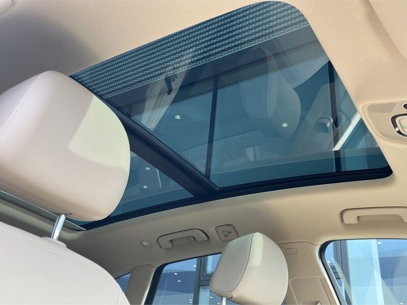 More views of Audi Q5