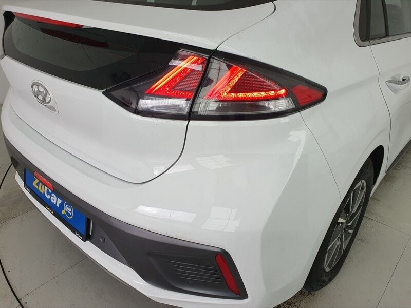 More views of Hyundai IONIQ