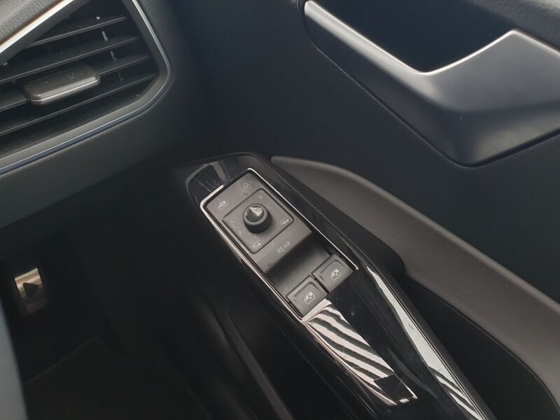 More views of Volkswagen ID.3