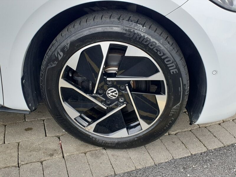More views of Volkswagen ID.3