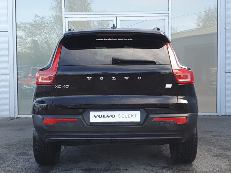 More views of Volvo XC40