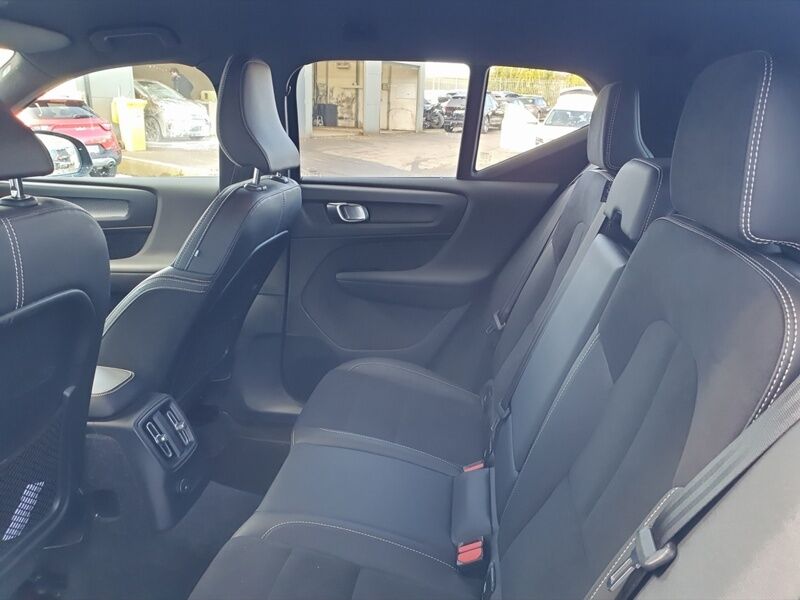 More views of Volvo XC40