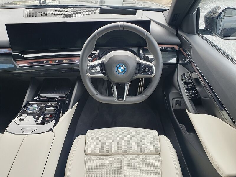 More views of BMW 5-Series