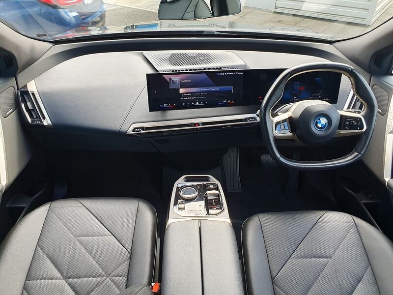 More views of BMW iX