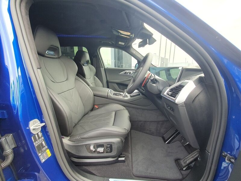 More views of BMW XM