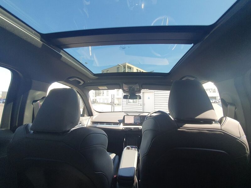 More views of BMW X1